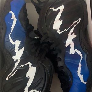(Fomeposite one) black/game royal-white